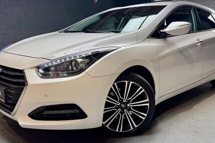 Hyundai i40 155.000 km 9.390 &euro; Heusenstamm 63150