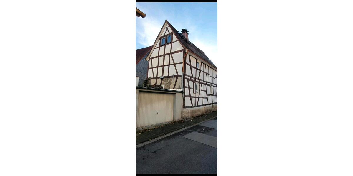 Charmantes Fachwerkhaus zur Miete 90qmNEU ANSPACHGARAGE 4 zimmer