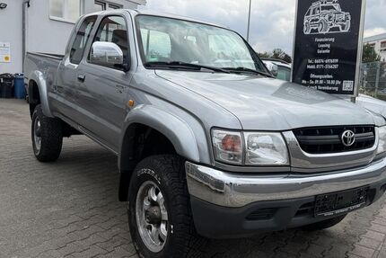 Toyota Hilux 213.253 km 14.855 &euro; Rödermark 63322