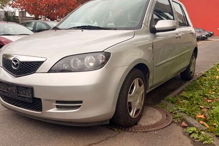 Mazda 2 165.000 km 1.500 € FRANKFURT 60326