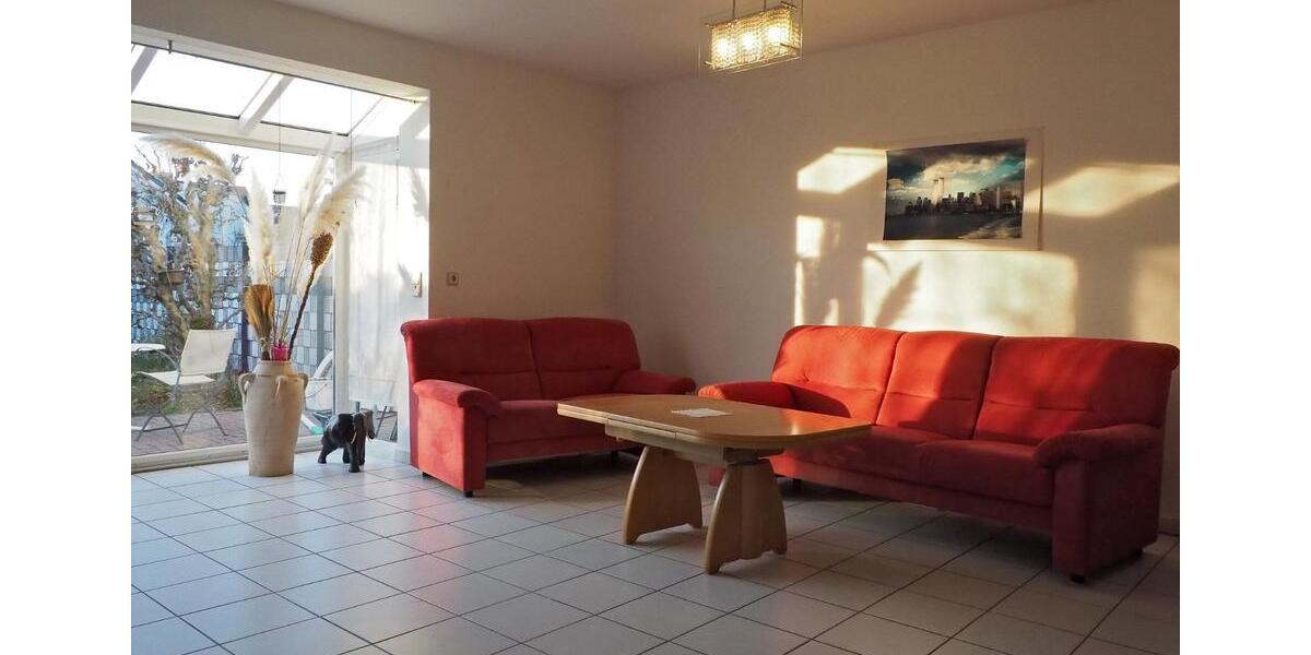 Doppelhaushälfte Griesheim - 4 Zimmer, 124 m&sup2;, 2.000&euro; | Angebot:25075972