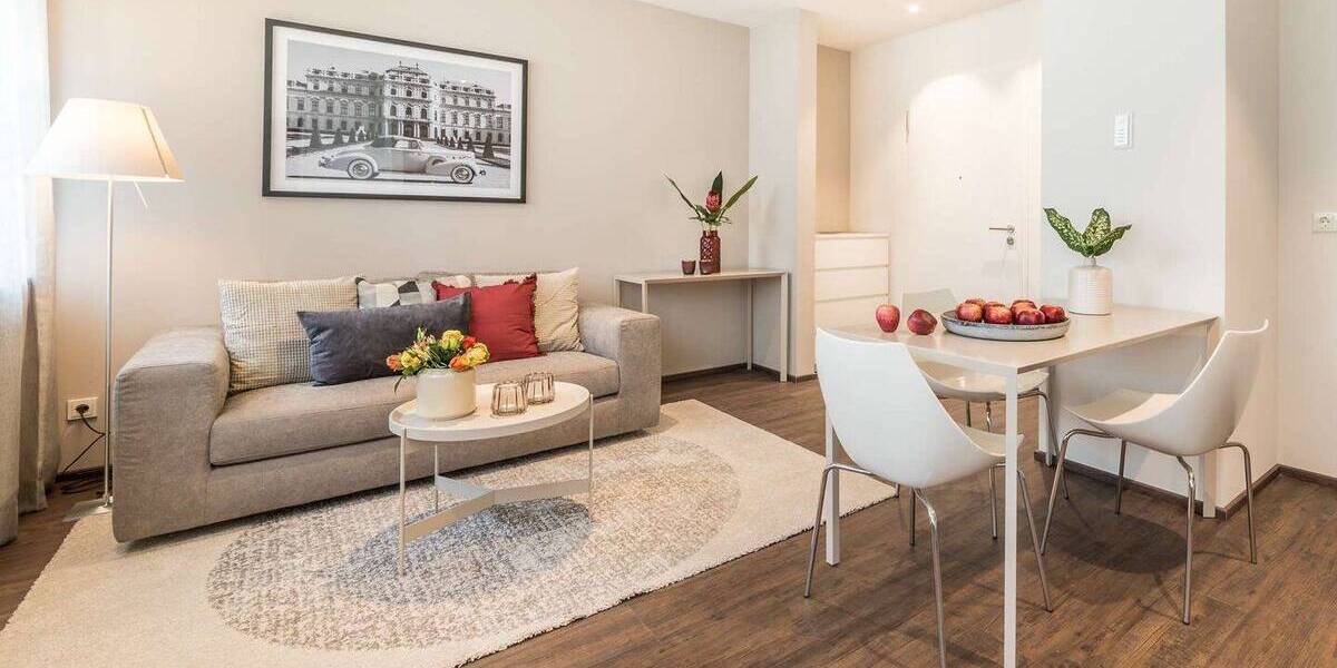 Etagenwohnung Frankfurt am Main Westend-Süd - 2 Zimmer, 42 m&sup2;, 1.750&euro; | Angebot:26410253