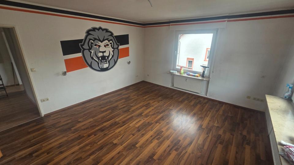 Etagenwohnung Erzhausen - 4 Zimmer, 101 m&sup2;, 1.050&euro; | Angebot:26412971