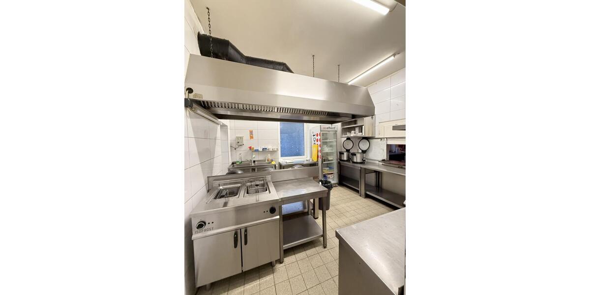 Erfolgreiches Sushi- & Thai-Restaurant mit Lieferservice & Terrasse in Frankfurt-Bornheim zimmer