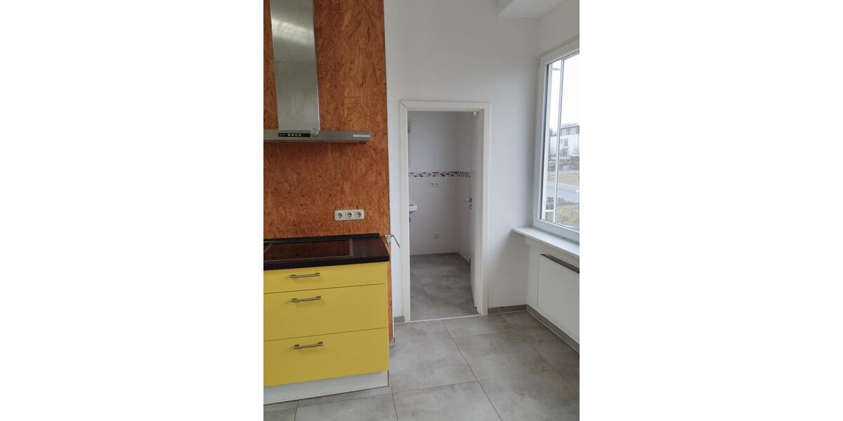 Etagenwohnung Roßdorf - 3 Zimmer, 105 m&sup2;, 1.100&euro; | Angebot:25639126