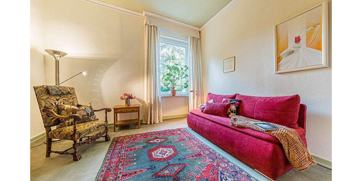 Etagenwohnung Frankfurt am Main Niederursel - 3 Zimmer, 120 m&sup2;, 1.700&euro; | Angebot:25768511