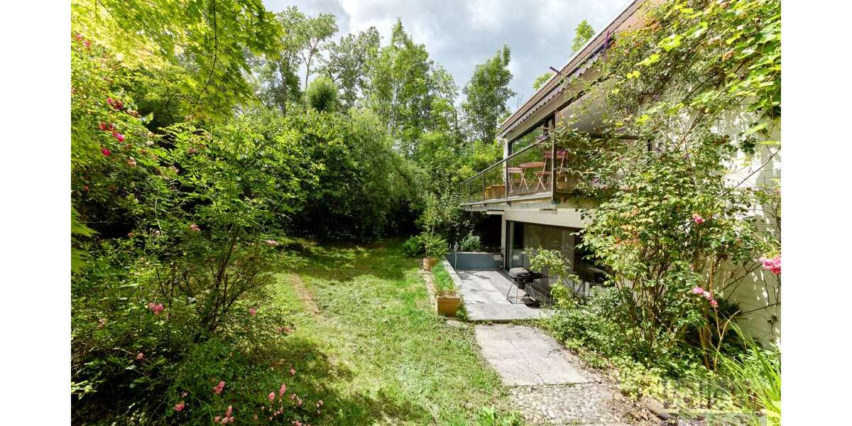 Haus zum Kaufen in Frankfurt am Main 1.389.000 € 366 m² 8 zimmer