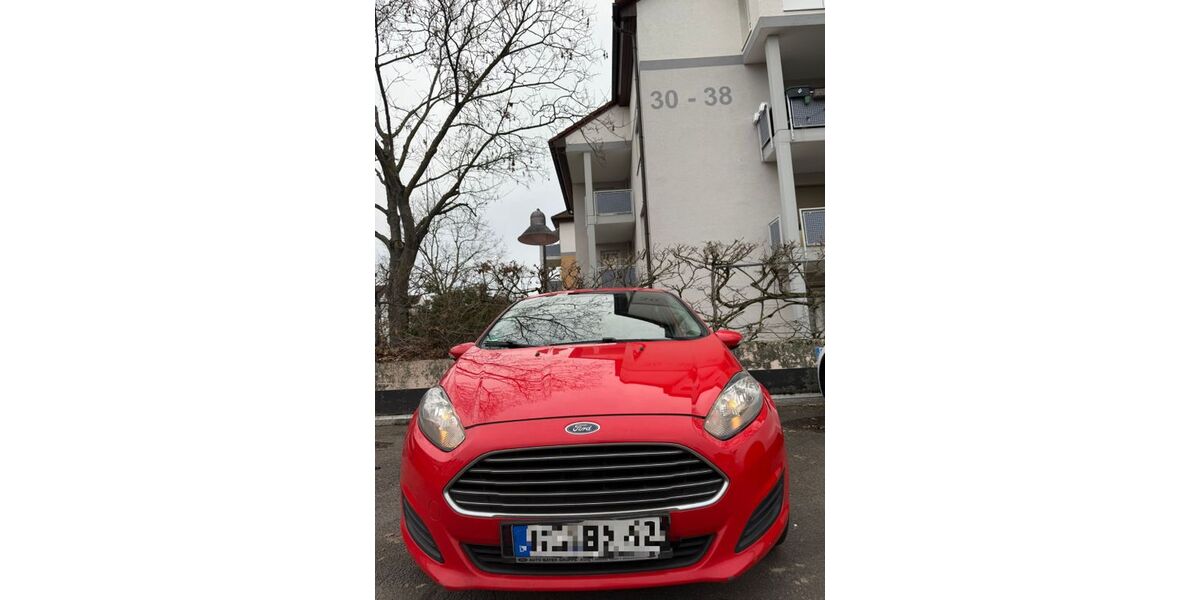 Ford Fiesta 209.950 km 2.099 &euro; Rüsselsheim 65428