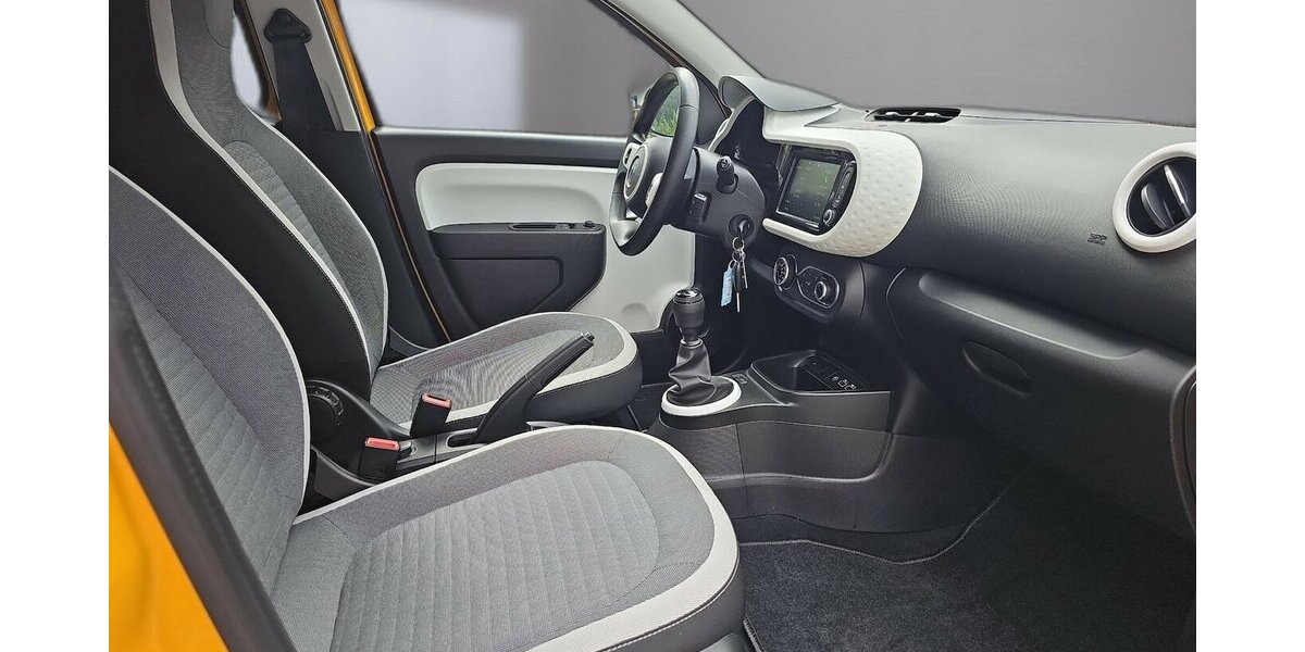 Renault Twingo Equilibre+ Klima+ Sitzheiz+ Insp+TÜV+ NEU 12.700 km 13.990 &euro; Schwalbach/Taunus 65824