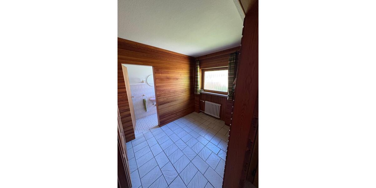 Einfamilienhaus Usingen - 21 Zimmer, 655 m&sup2;, 719.000&euro; | Angebot:26432016