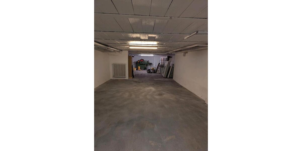 Etagenwohnung Frankfurt am Main Nord-West - 15 Zimmer, 1 m&sup2;, 1.855&euro; | Angebot:24549347