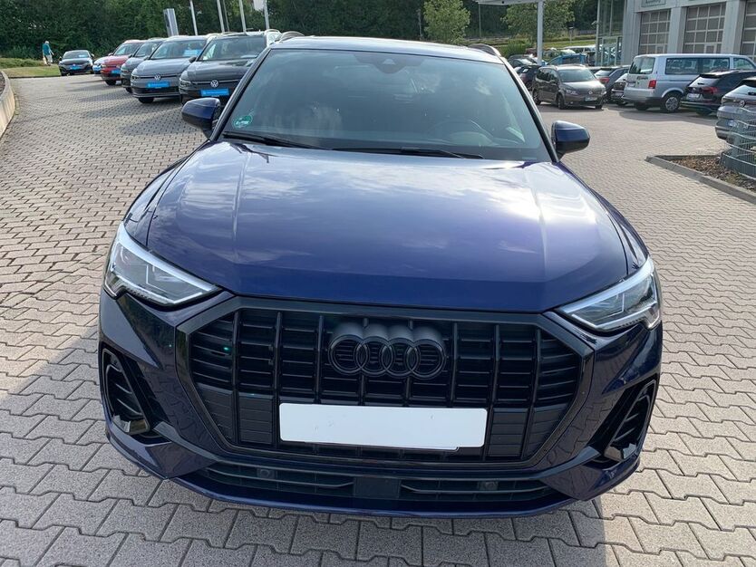 Audi Q3 128.000 km 32.999 € Bad Homburg 61348