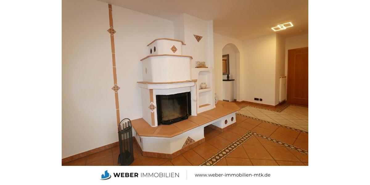Wunderschöne Wohnung (MÖBLIERT) mit KAMIN, zwei SONNEN-Balkonen, TGL-Bad und schicker EBK 2 zimmer