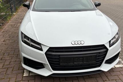 Audi TT 21.000 km 26.500 &euro; Rumpenheim 63075