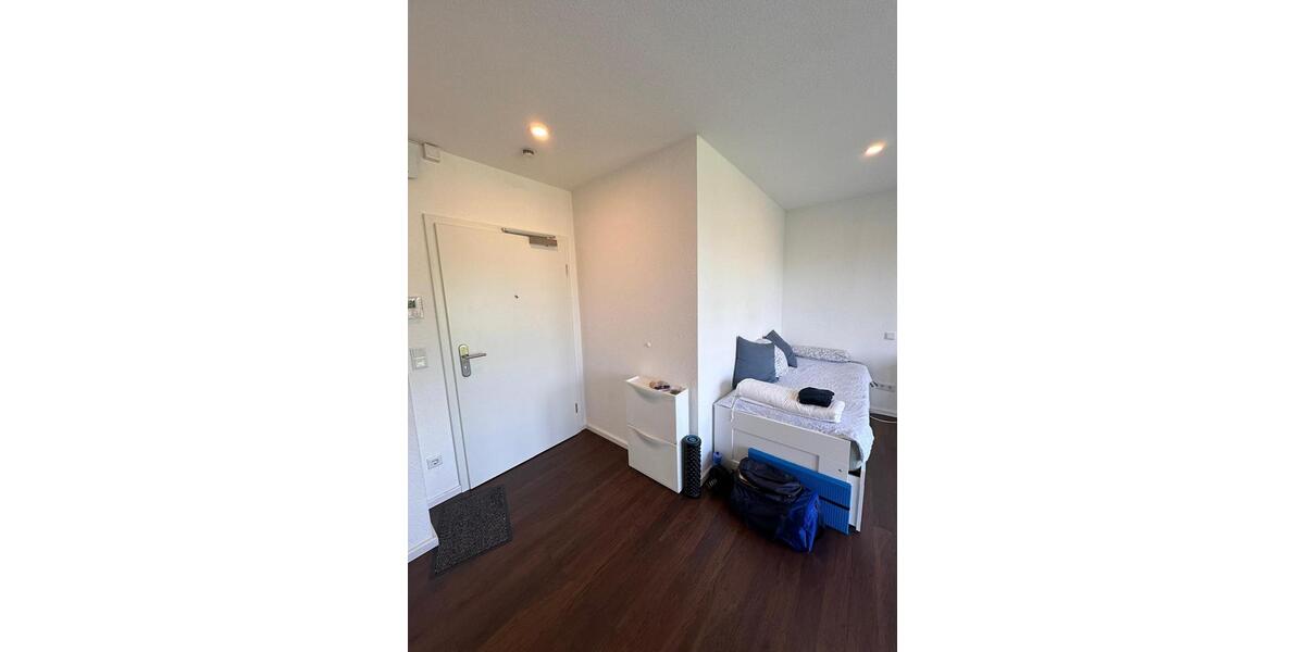 Hochparterre Frankfurt am Main Ginnheim - 1 Zimmer, 25 m&sup2;, 620&euro; | Angebot:26416802