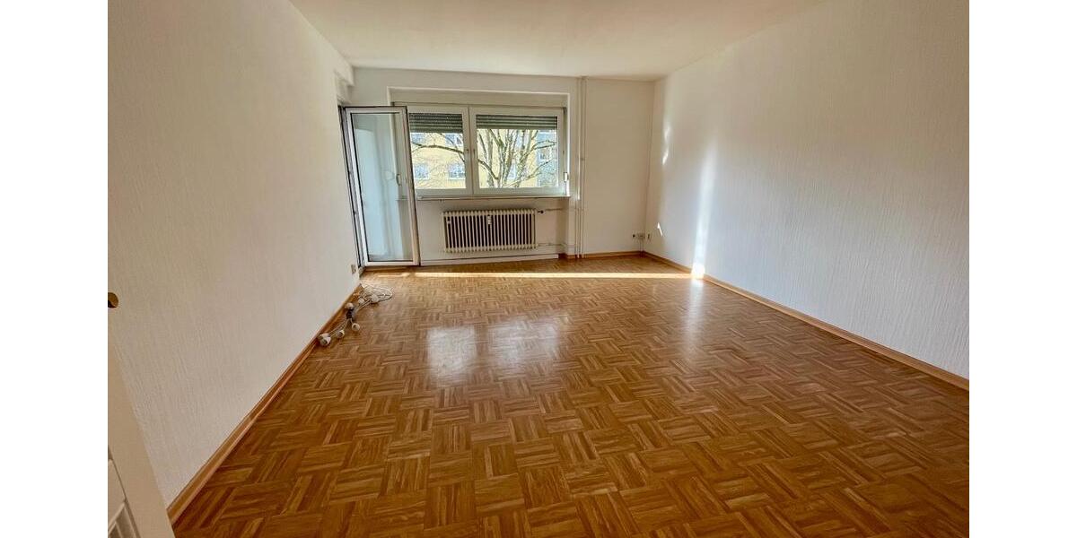 3 Zimmer mit Balkon + Stellplatz in Fechenheim 3 zimmer