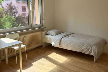 Zimmer Erzhausen - 2 Zimmer, 1.500&euro; | Angebot:26910393