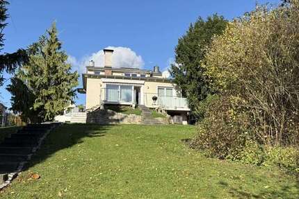 Haus zum Kaufen in Nidderau-Windecken 699.000 € 211 m² 7 zimmer