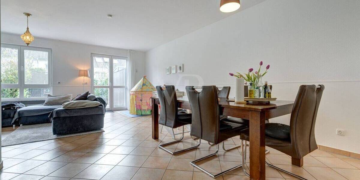 Reihenmittelhaus Liederbach am Taunus Liederbach - 4 Zimmer, 132 m&sup2;, 695.000&euro; | Angebot:26893079