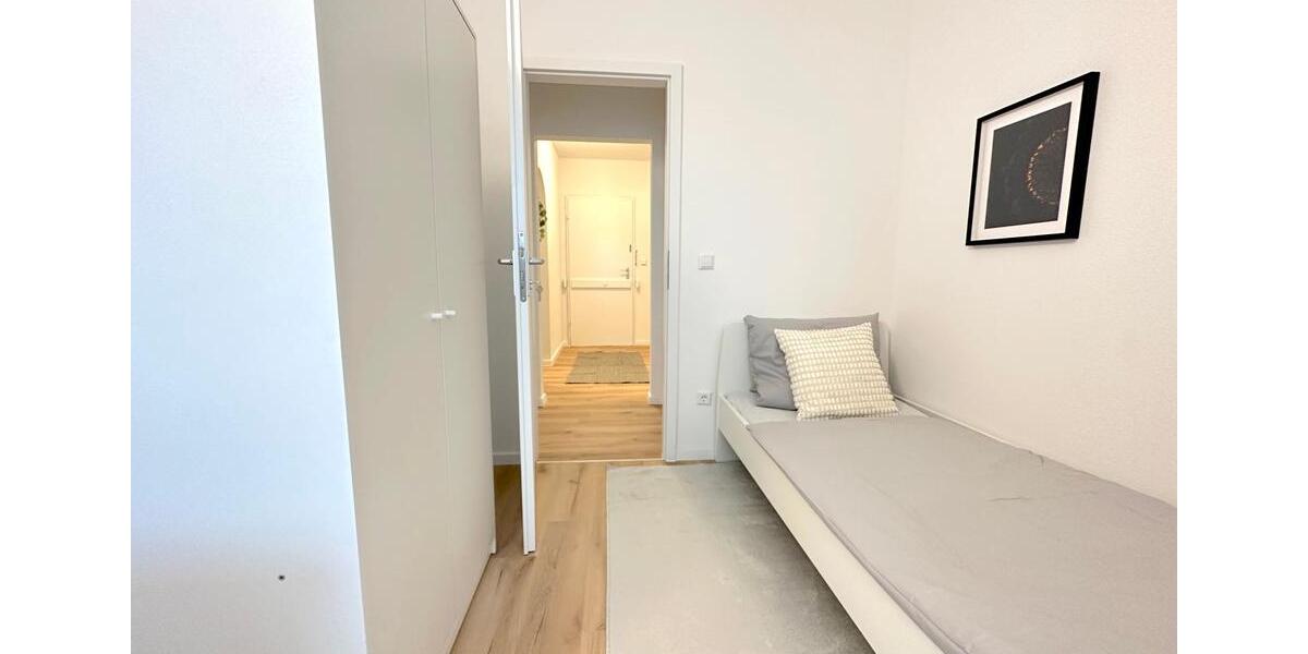 Etagenwohnung Frankfurt am Main Eschersheim - 1 Zimmer, 25 m&sup2;, 610&euro; | Angebot:25370321