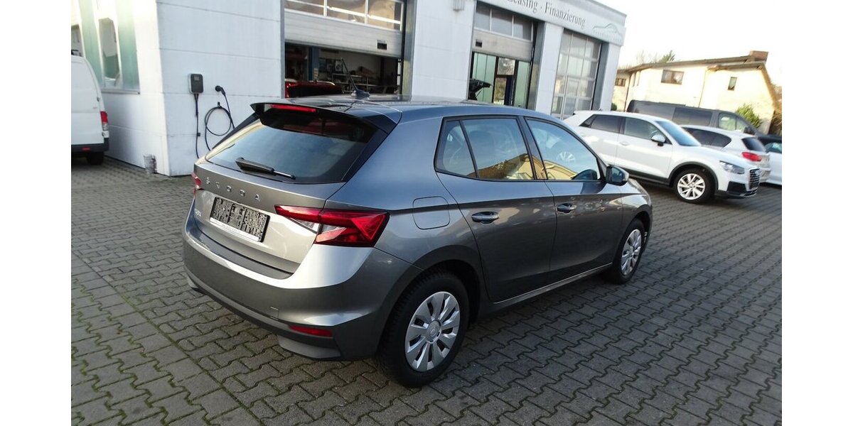 Skoda Fabia Active Klima, Sitzheizung, LED Scheinwerfer 38.470 km 13.490 &euro; Rodgau 63110