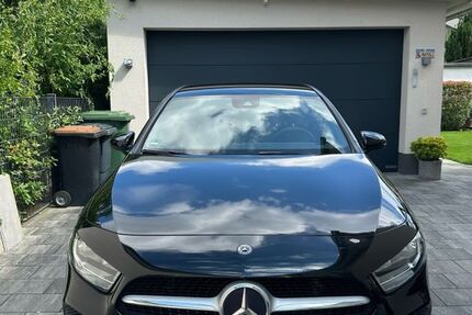 Mercedes-Benz A 180 122.100 km 17.800 &euro; Kahl am Main 63796