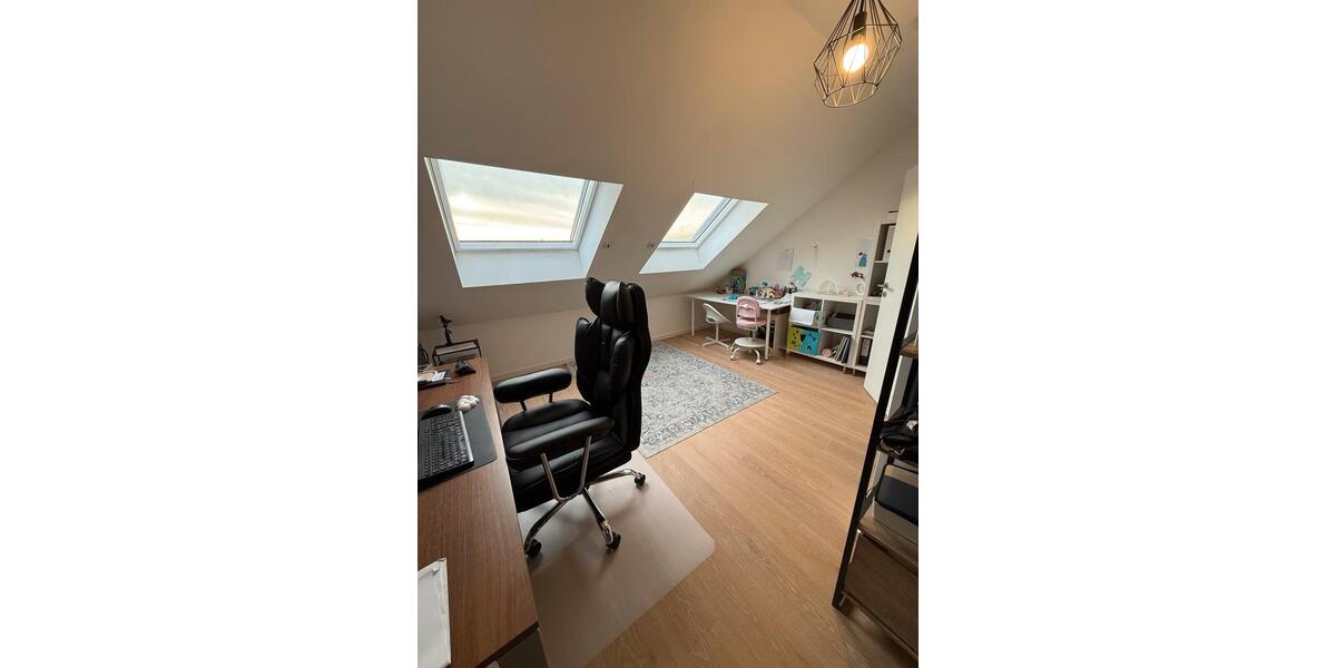 -Provisionsfrei- Schönes 6-Zimmer-Reihenhaus in Hattersheim 6 zimmer