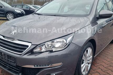 Peugeot 308 134.000 km 5.990 &euro; Karlstein 63791