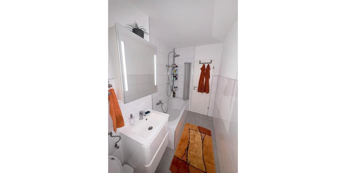 Etagenwohnung Schwalbach am Taunus - 3 Zimmer, 72 m&sup2;, 299.000&euro; | Angebot:25569662