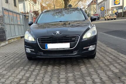 Peugeot 508 208.000 km 6.400 &euro; Offenbach 63071