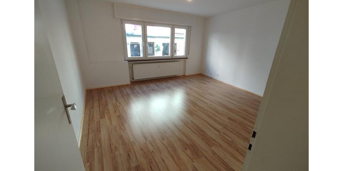 Erdgeschoßwohnung Frankfurt am Main Sachsenhausen - 2 Zimmer, 56 m&sup2;, 650&euro; | Angebot:25646678