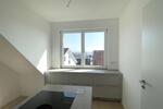 Dachgeschoßwohnung Frankfurt am Main Bergen-Enkheim - 3 Zimmer, 123 m&sup2;, 2.590&euro; | Angebot:25432461