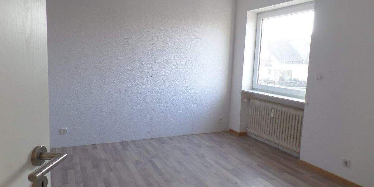 Etagenwohnung Neu-Anspach Rod am Berg - 4 Zimmer, 101 m&sup2;, 295.000&euro; | Angebot:24657089