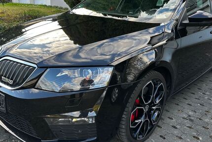 Skoda Octavia 257.000 km 7.990 &euro; Glashütten 61479