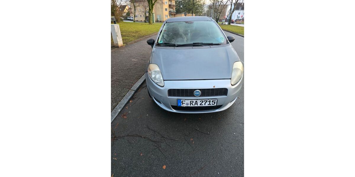 Fiat Punto 177.000 km 950 &euro; Frankfurt 65936