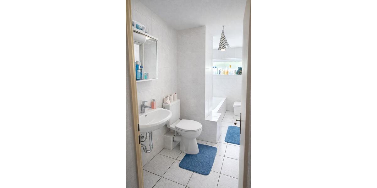 Etagenwohnung Erlensee - 3 Zimmer, 64 m&sup2;, 220.000&euro; | Angebot:27023136