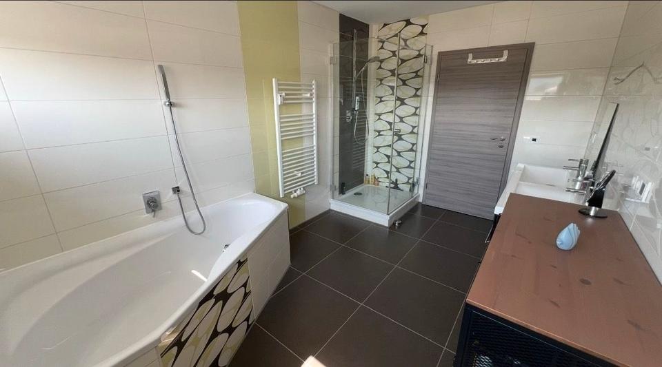 Wohnung mit Hauscharakter 5 zimmer