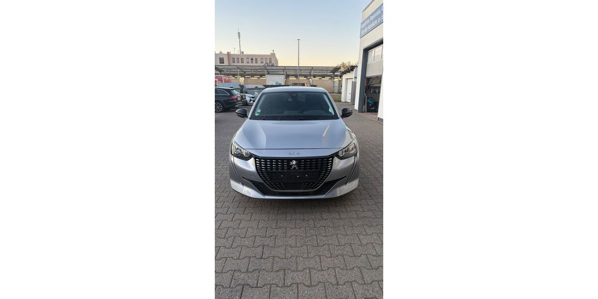 Peugeot 208 10.000 km 10.500 &euro; Rödermark 63322