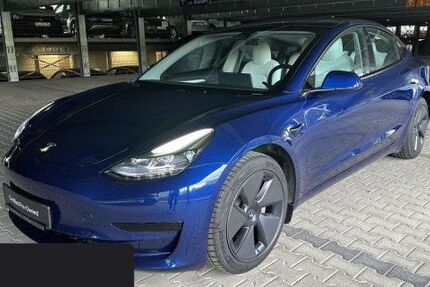 Tesla Model 3 44.812 km 30.600 &euro; Hanau 63457
