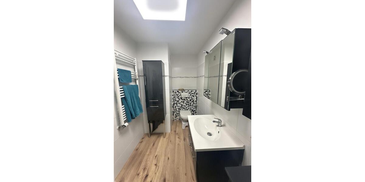 Schöne 3 Zimmerwohnung 3 zimmer