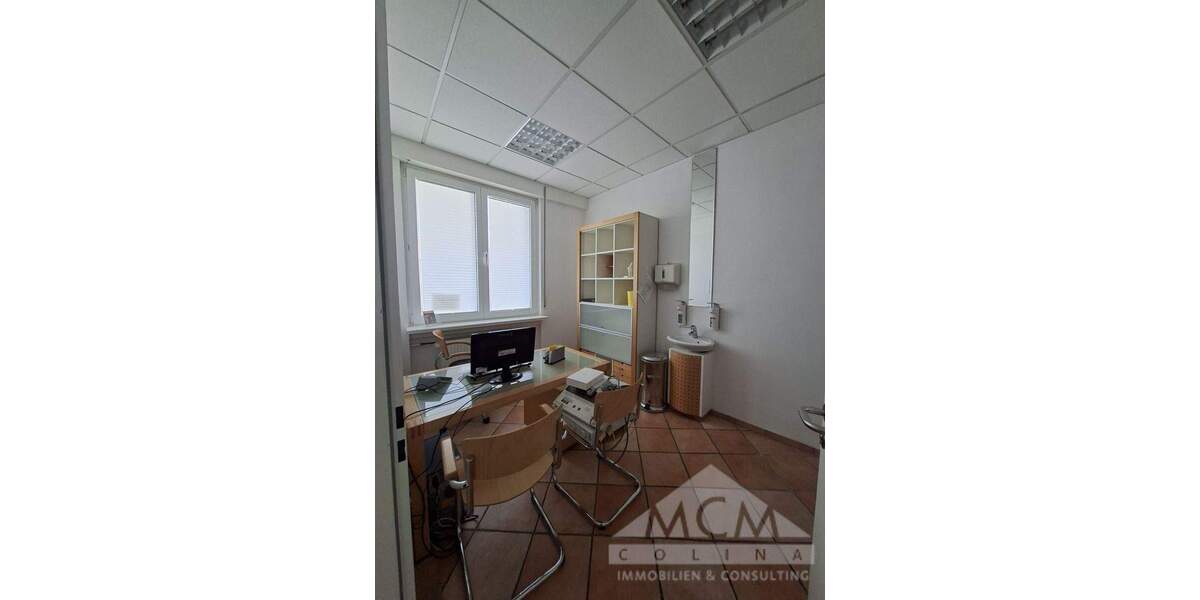 Gewerbeobjekt Frankfurt am Main / Zeilsheim Zeilsheim - 5 Zimmer, 95 m&sup2;, 890&euro; | Angebot:25073592