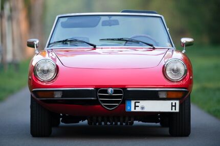 Alfa Romeo Spider 44.000 km 17.900 &euro; Offenbach 63075