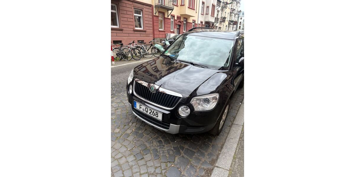Skoda Yeti 154.000 km 7.490 &euro; Frankfurt 60385
