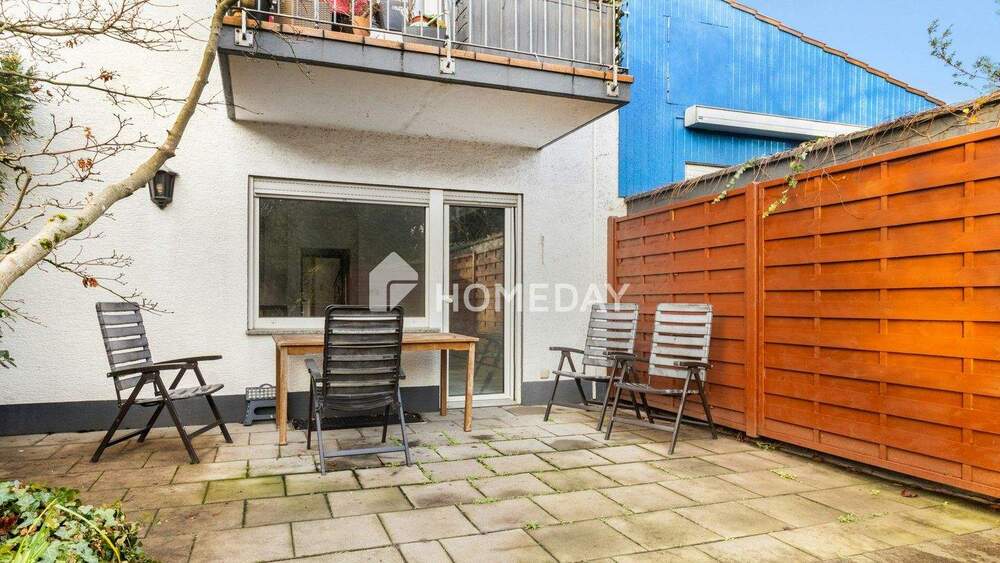 Teilvermietetes MFH mit 4 Wohneinheiten und Erbbaurecht in gepflegter Lage von Frankfurt 8 zimmer