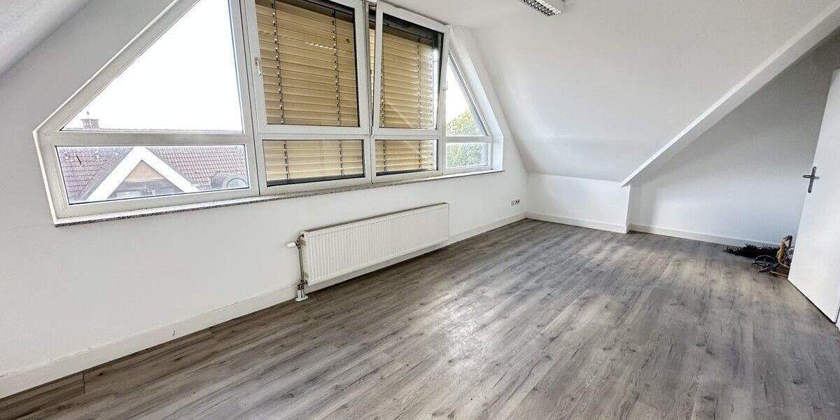 Bürofläche in bester Lage von Hanau Immobilienforum|Teilvermietung (Einzel Büroraum) 2 zimmer