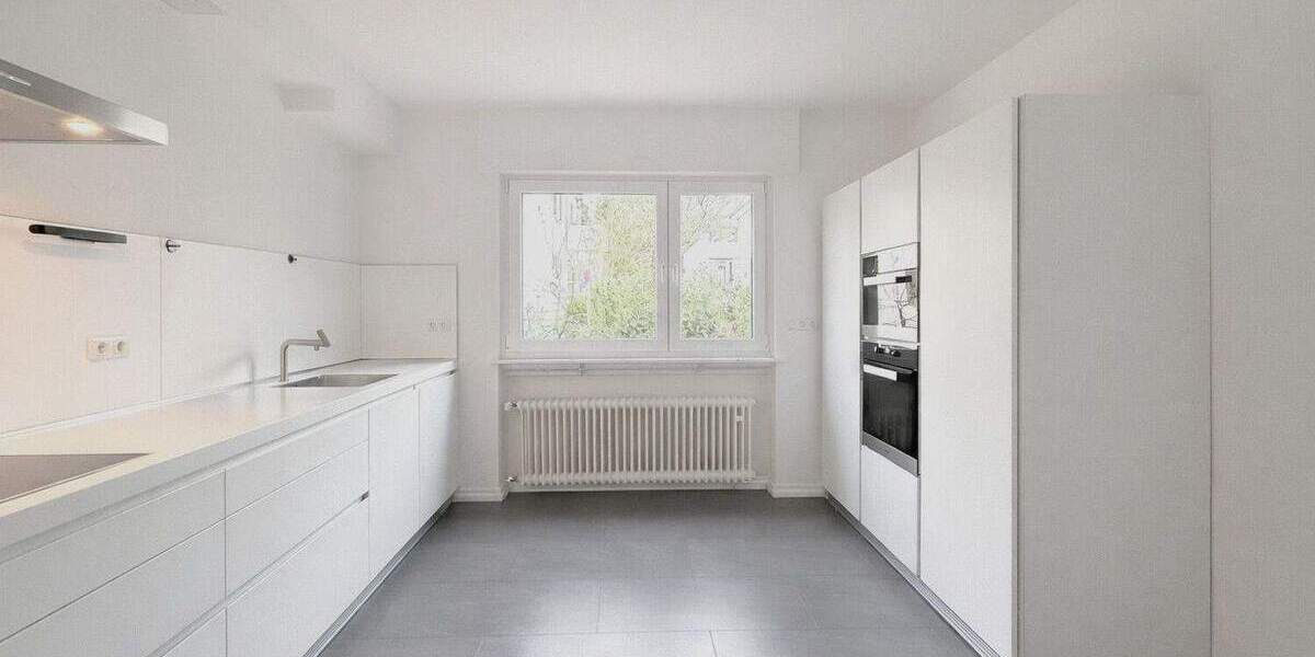 Einfamilienhaus Frankfurt am Main Praunheim - 8 Zimmer, 256 m&sup2;, 1.290.000&euro; | Angebot:25796118