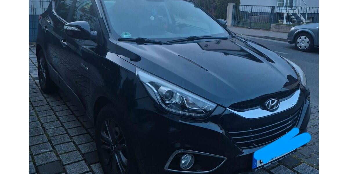 Hyundai ix35 140.000 km 9.600 &euro; Rüsselsheim 65428