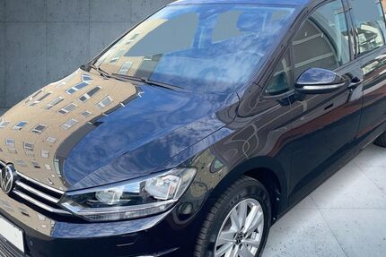 VW Touran 18.280 km 32.280 &euro; Frankfurt am Main 60528