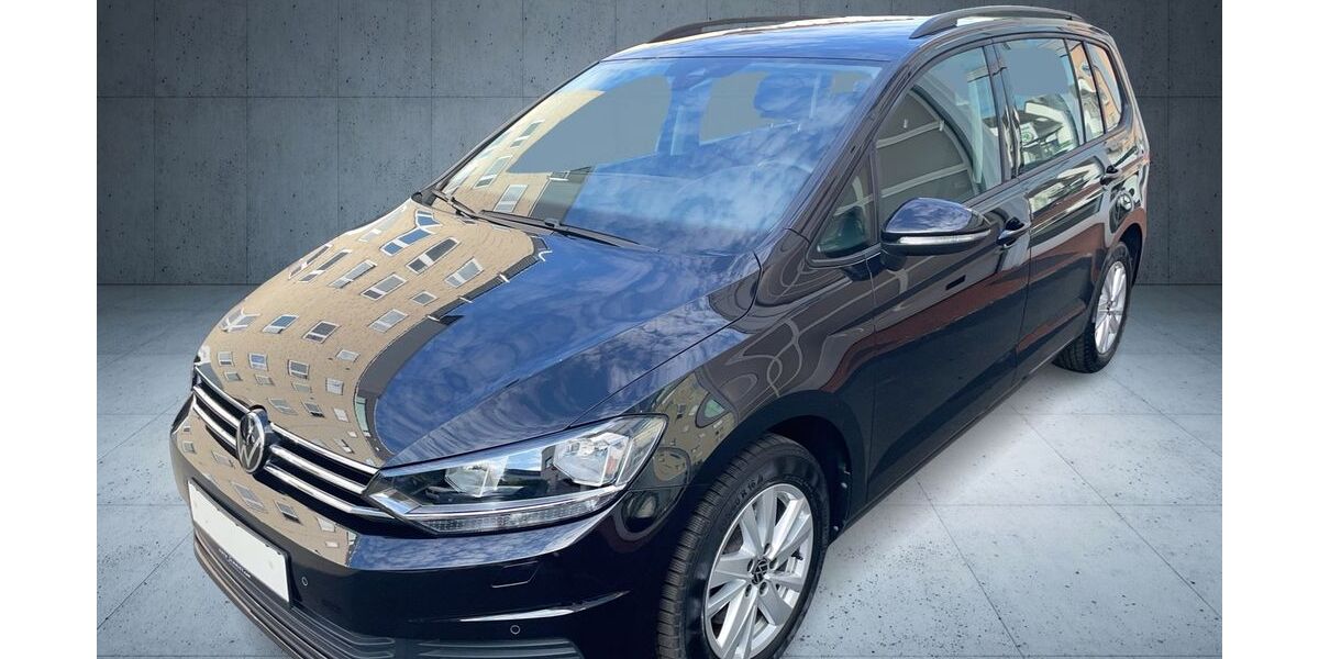 VW Touran 18.280 km 32.280 &euro; Frankfurt am Main 60528