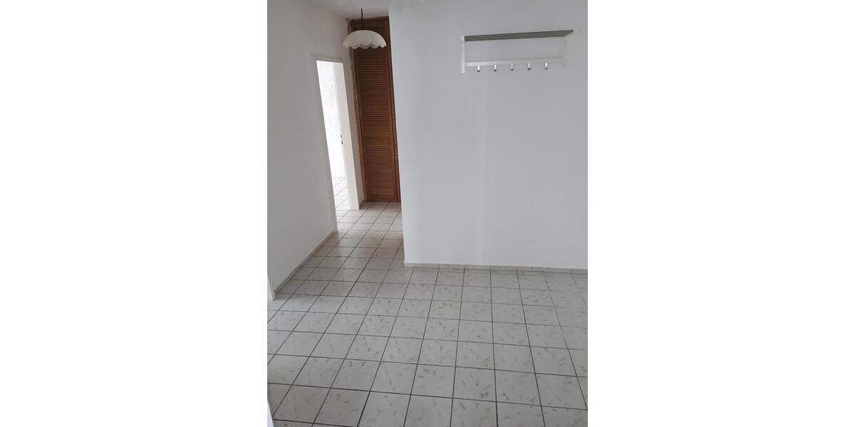 Etagenwohnung Frankfurt am Main Nied - 1 Zimmer, 79 m&sup2;, 245.000&euro; | Angebot:25319496